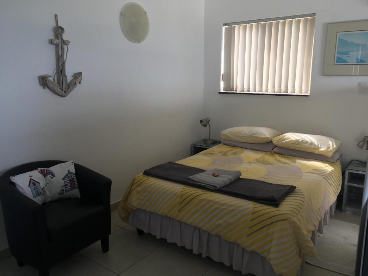 Dream A Little Apartment Simon's Town Exterior photo